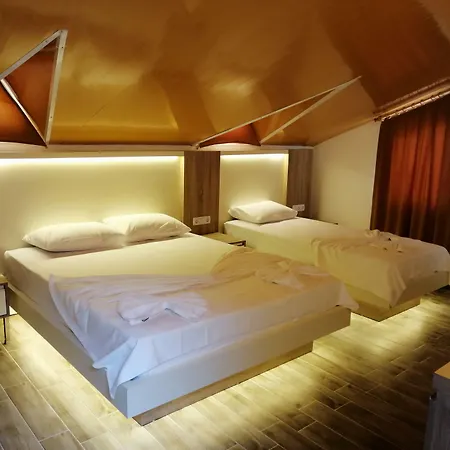 Limon Hotell